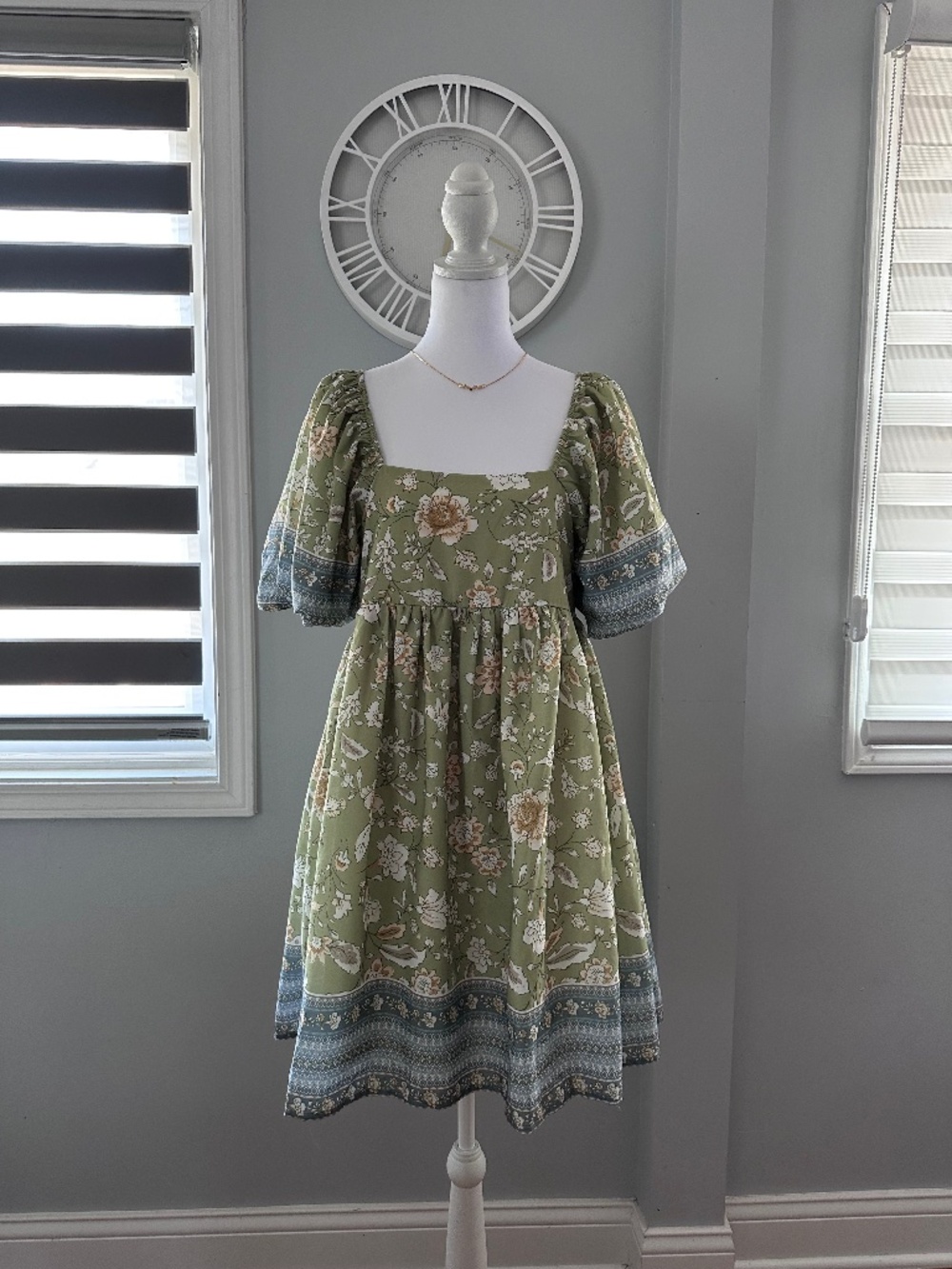 Baevely Bohemian Cottage Green Floral Summer Dress with Puff Sleeve